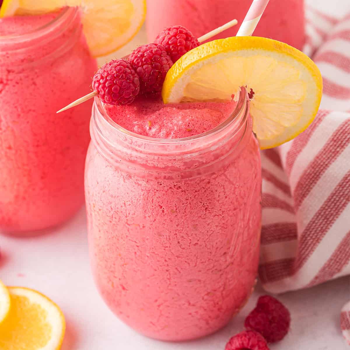 RASPBERRY LEMONADE PRE-WORKOUT SLUSHIE